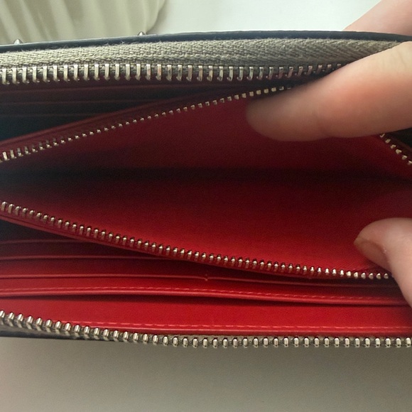 Christian Louboutin Panettone Calfskin Wallet Full Inclusion & COA - Picture 8 of 11